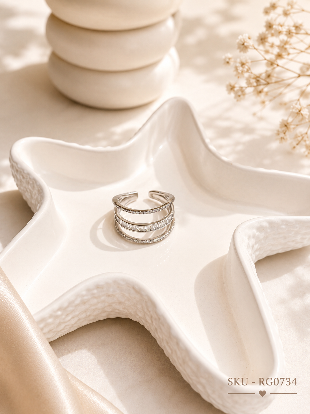 Celestial Luxe Triple Band Ring