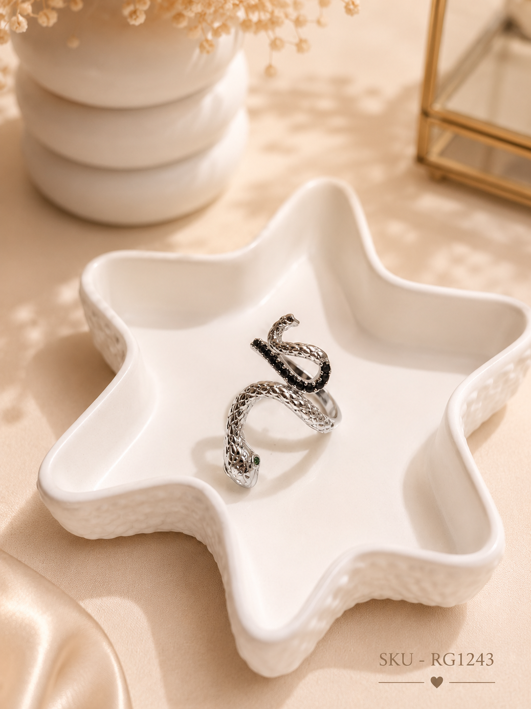 Serpent Queen Adjustable Ring