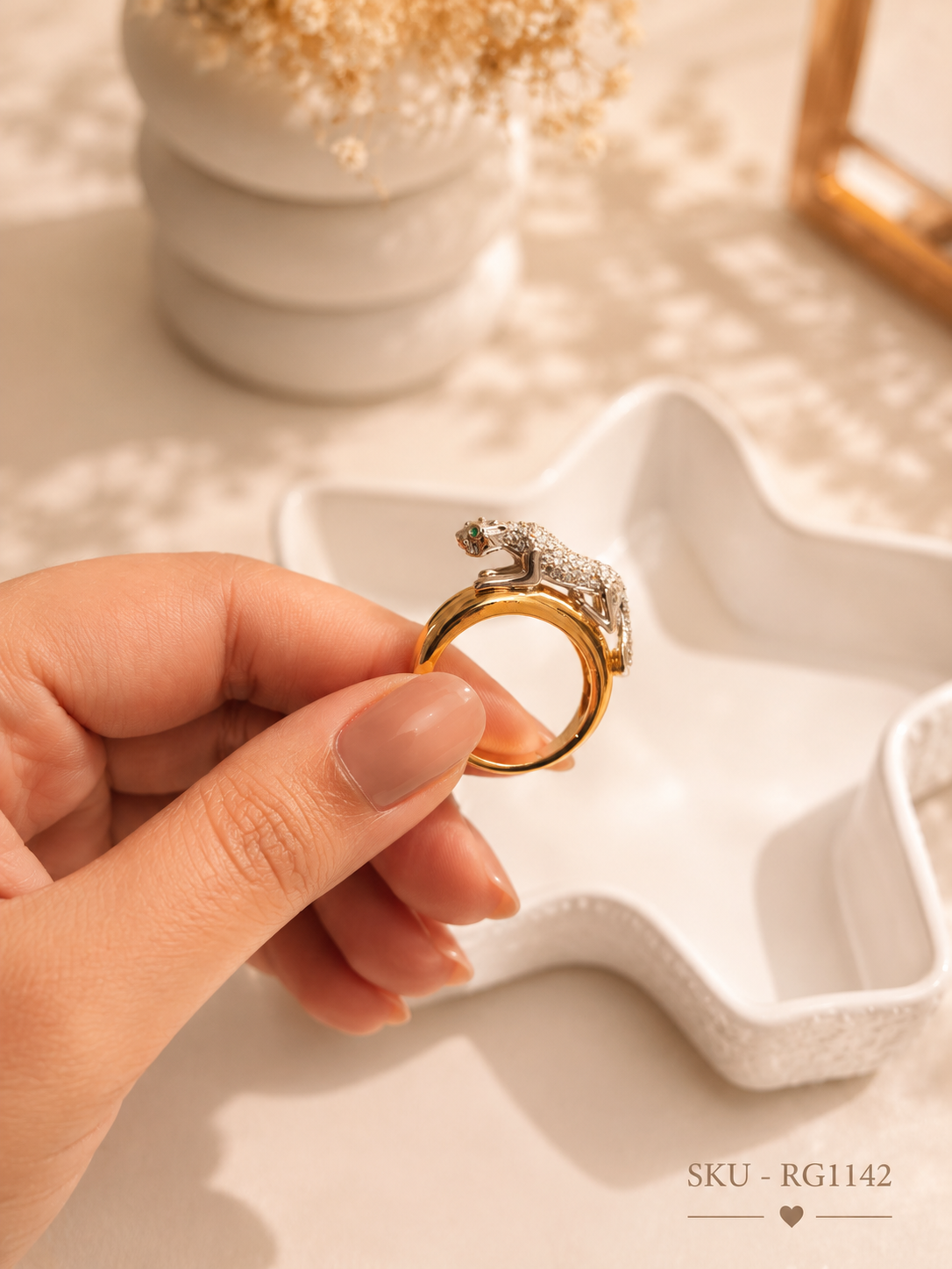 Panther Majesty Statement Ring