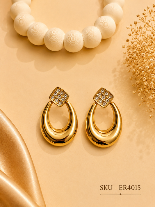 Anti-tarnish tear drop earrings ✨