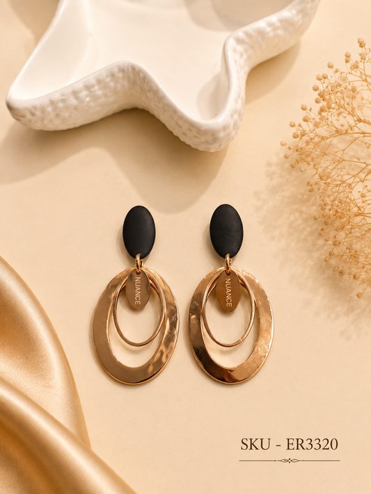 Oval Metal Earrings ✨