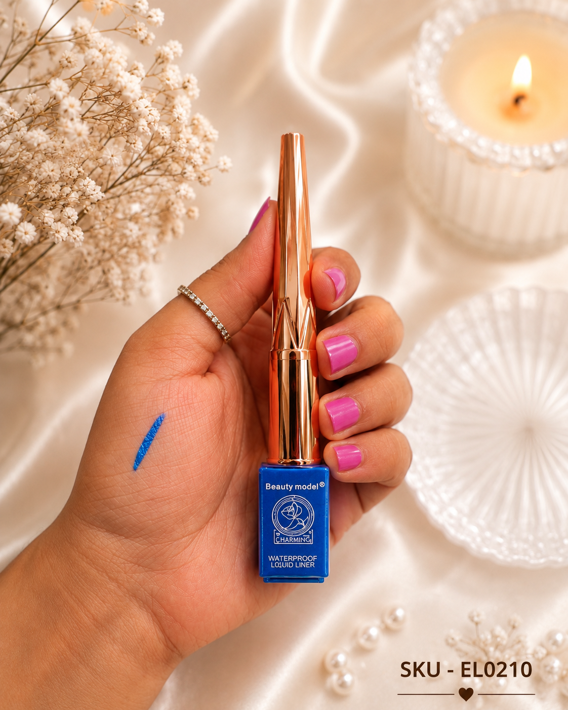 Beauty model colour Liquid Eyeliner