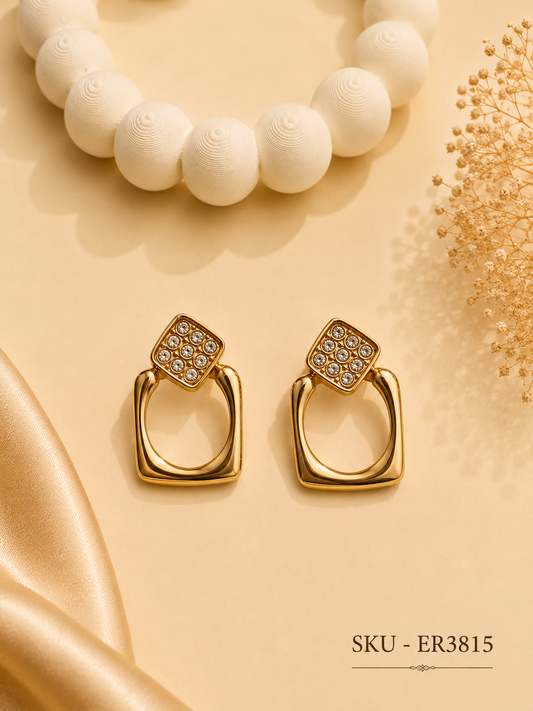 Anti-tarnish open square earrings ✨