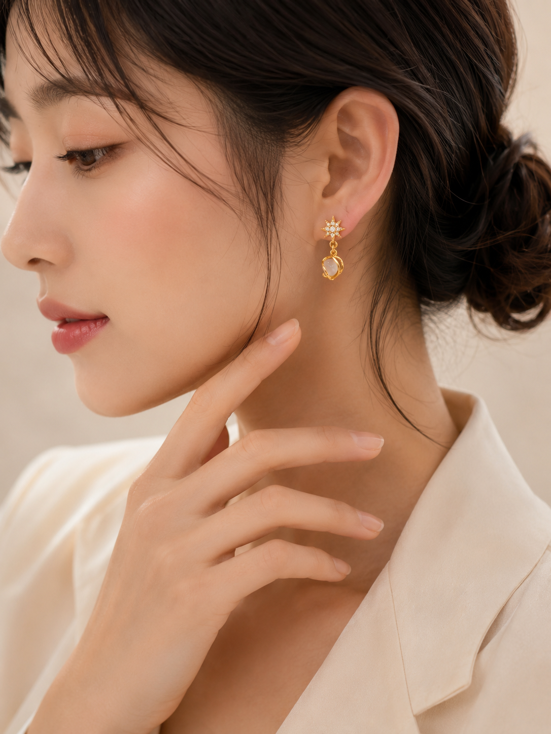 ✨ Golden Floral Statement Earrings ✨